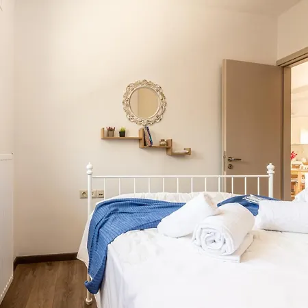 Apartamento Sophia's Comfortable With A Private Backyard *