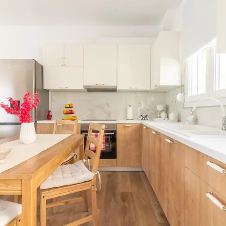 Apartamento Sophia's Comfortable With A Private Backyard